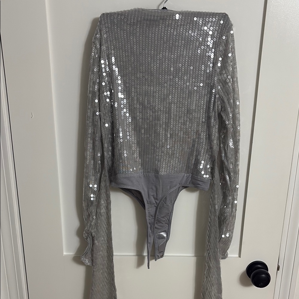 Bardot Silver Sequin Bodysuit - Picture 4 of 4